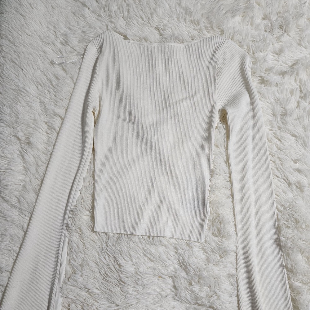 H&M Elegant Cream Ribbed Women's Top